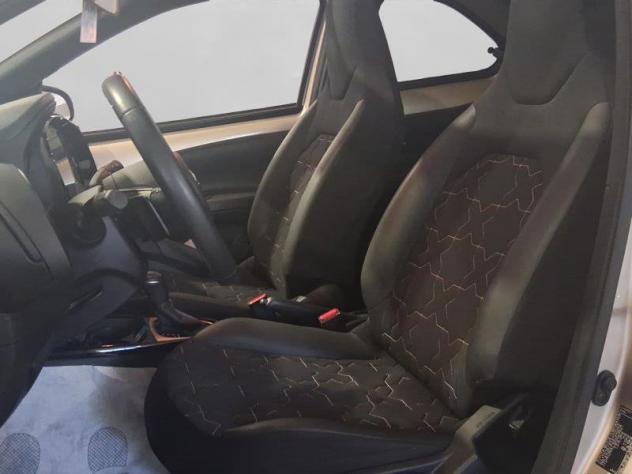 Toyota Aygo X Air 1.0 Lounge Air 72cv s-cvt - Foto 9