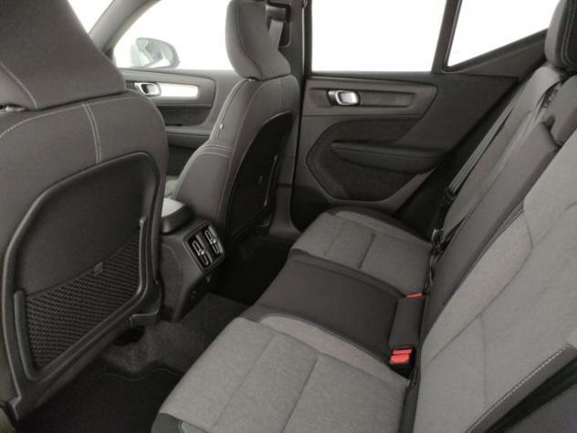 VOLVO XC40 B3 aut Core Pro Pack Autocarro N1- Pronta consegna rif. 23354356 - Foto 8