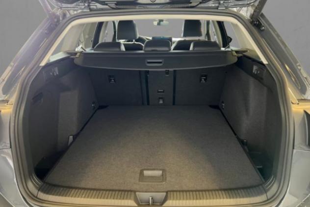 VOLKSWAGEN Golf Variant 2.0 TDI 150 CV DSG SCR Edition Plus rif. 23758918 - Foto 8