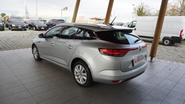 RENAULT Megane Mégane Sporter Blue dCi 115 CV EDC Equilibre rif. 23051924 - Foto 3