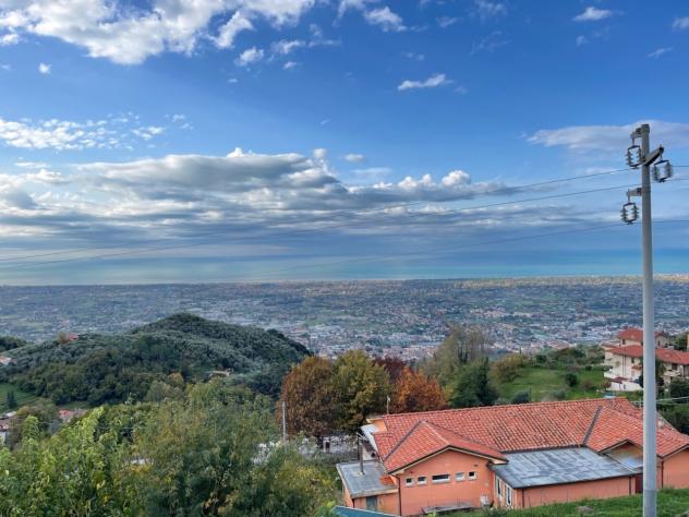 Porzione di casa in vendita a Pietrasanta