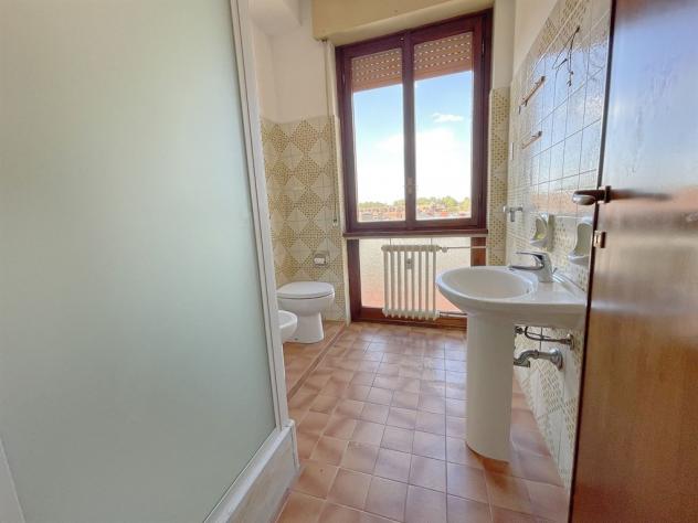 Centro Villasanta - Appartamento di 4 locali doppi servizi con balconi - Foto 9