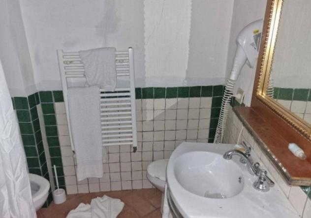 Immobile in asta di 470 m² con più di 5 locali in vendita a Sorano - Foto 3