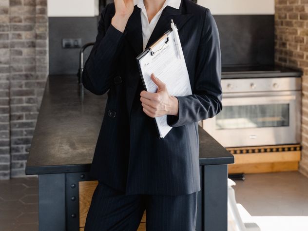 Si ricerca agente immobiliare con patentino