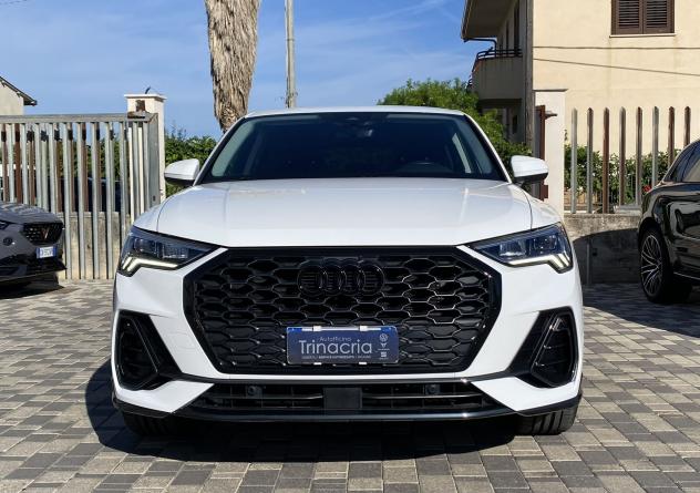 Audi Q3 SPB Business 2.0 TDI 150CV S-Tronic 35 - Foto 2