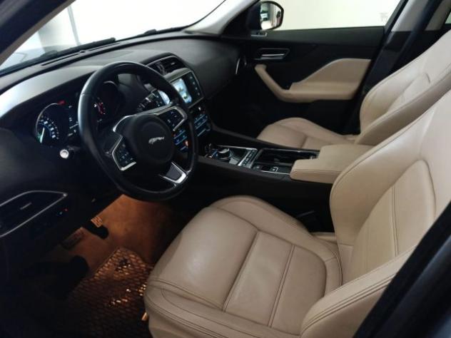 JAGUAR F-Pace 2.0 D 240 CV AWD aut. Prestige rif. 23610470 - Foto 5