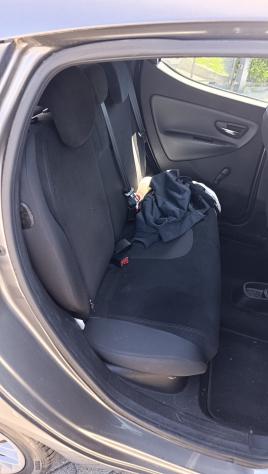 Lancia Ypsilon 1.2 69 CV 5 porte S&S Gold - Foto 7