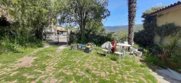 Immobile in asta di 652 m² con più di 5 locali in vendita a Acquasparta - Foto 2