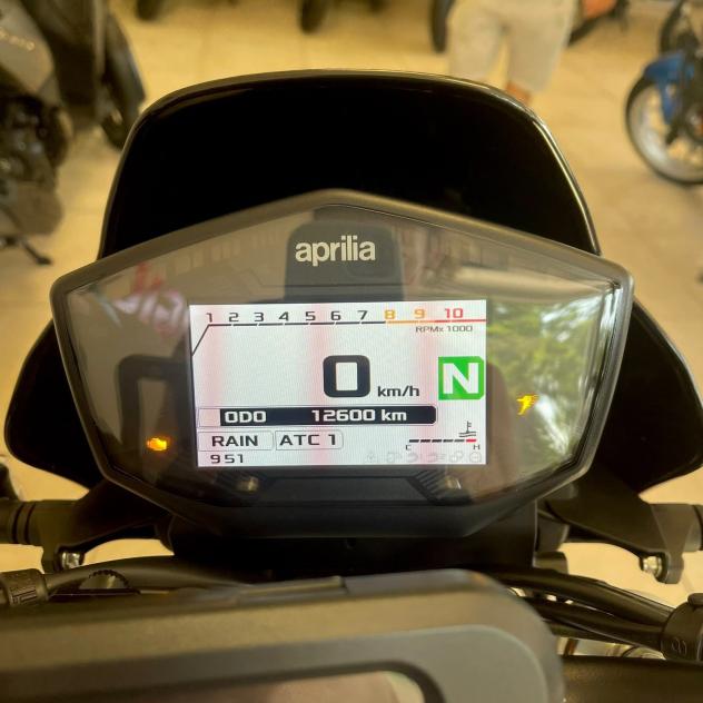 Aprilia Dorsoduro 900 null - Foto 2