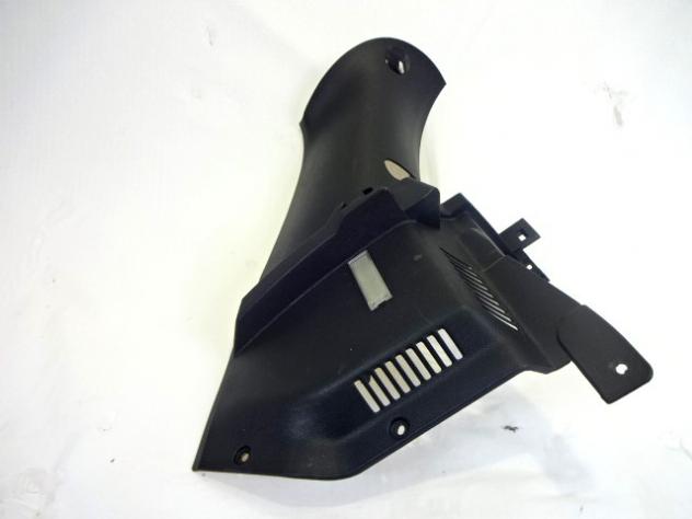 735337385 RIVESTIMENTO MONTANTE INTERNO POSTERIORE SUPERIORE SINISTRO LANCIA YPSILON 1.2 B 44KW 5M 3P (2008) RICAMBIO USATO SUPPORTO CAPPELLIERA