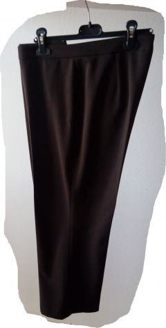 Pantaloni donna linea dritta marrone scuro