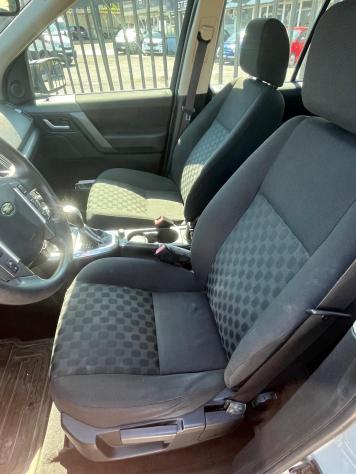 Land Rover Freelander 2.2 TD4 S.W. SE - Foto 8