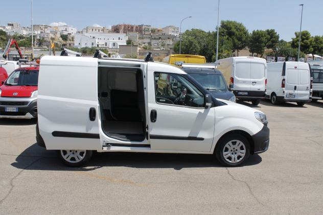 Fiat Doblo Dobl1.3 MJT PC-TN Cargo Lamierato E6 - Foto 4