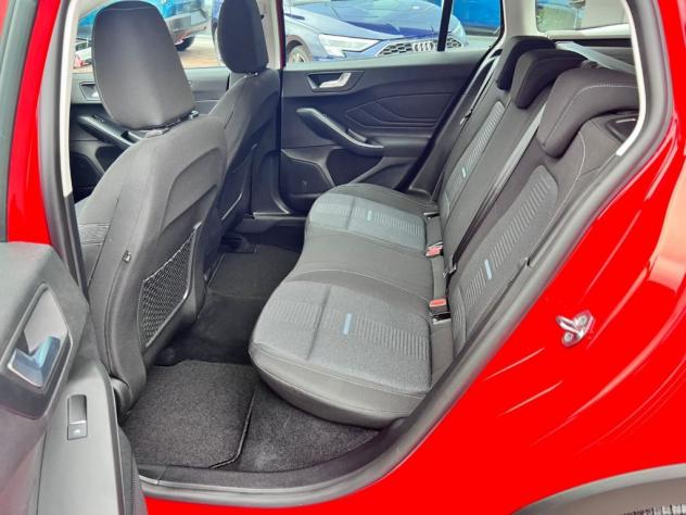Ford Focus 1.0 EcoBoost Hybrid 125 CV SW Active / Tetto Nero - Foto 7