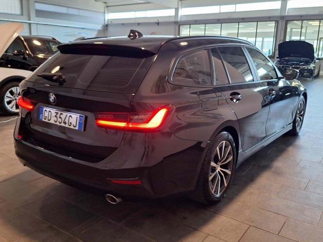 BMW 316d Touring MHEV 48V aut. VIRTUAL COCKPIT - VETRI SCURI - GARANZIA 24 MESI - Foto 4