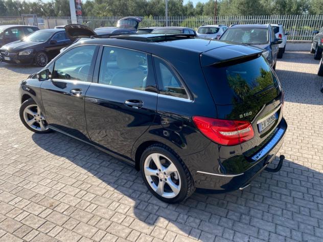 MERCEDES CLASSE B 180 CDI1.8 Automatic PREMIUM AMG ,TETTO ,GANCIO TRAINO - Foto 3