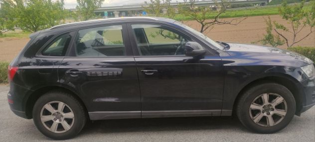 vendo Audi Q5 Quattro, 2.0 TFSI. Gpl. Ottime condizioni - Foto 2