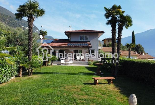 VIVI L'ECCELLENZA: VILLA ESCLUSIVA CON PISCINA - Foto 4