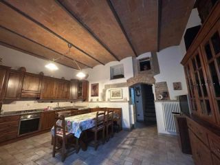 APPARTAMENTO di 2 vani e di 50 mq (FIESOLE) rif. AAJ406