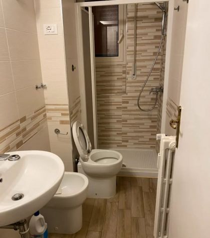 TIBURTINA TRILOCALE CON BALCONE - Foto 2