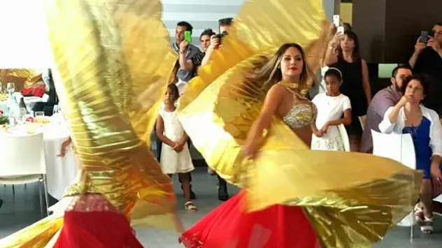MANGIAFUOCO BALLERINE BRASILIANE Ventre Robot Luminosi TRAPOLIERI GIOCOLIERI - Foto 3