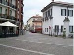 VILLETTA  DI  6 LOCALI  3  BAGNI  2 BOX CON   GIARDINO
