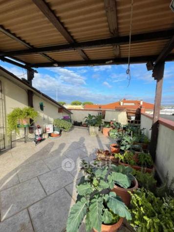 Livorno vendesi appartamento 4 vani 140 Mq - Foto 2