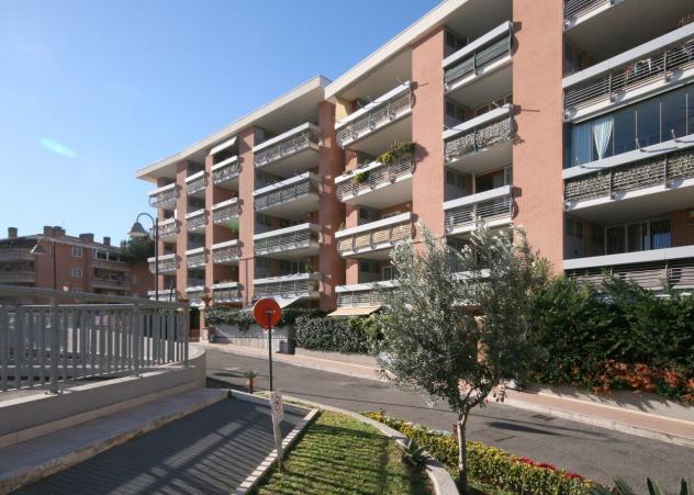 appartamento in vendita a Roma in zona Ostiense