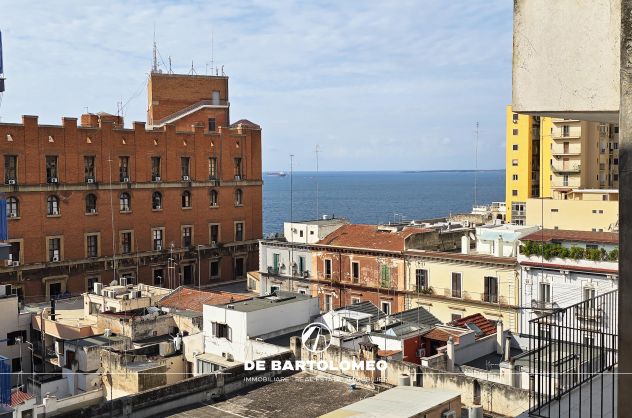 PIAZZA GIOVANNI XIII RIFINITO APPARTAMENTO ARREDATO - Foto 4