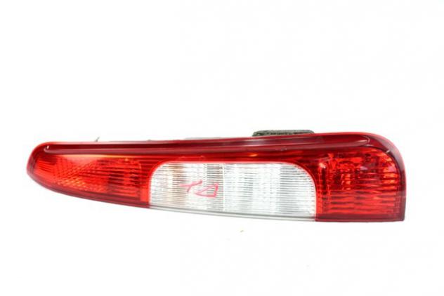 3M51-13A602-AA FARO FANALE POSTERIORE DESTRO FORD FOCUS C-MAX 1.6 D 66KW 5M 5P (2007) RICAMBIO USATO