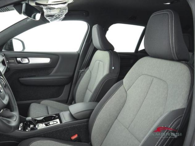 VOLVO XC40 B3 Mild hybrid Benzina Plus Dark rif. 23734755 - Foto 9