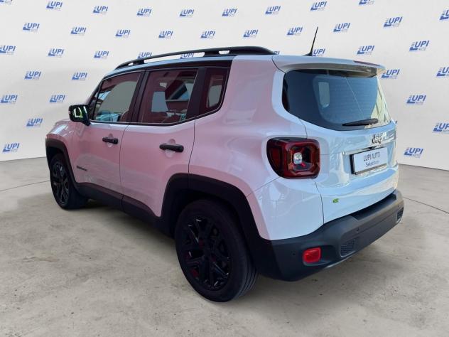 Jeep Renegade 1.5 turbo t4 mhev Summit 2wd dct - Foto 4