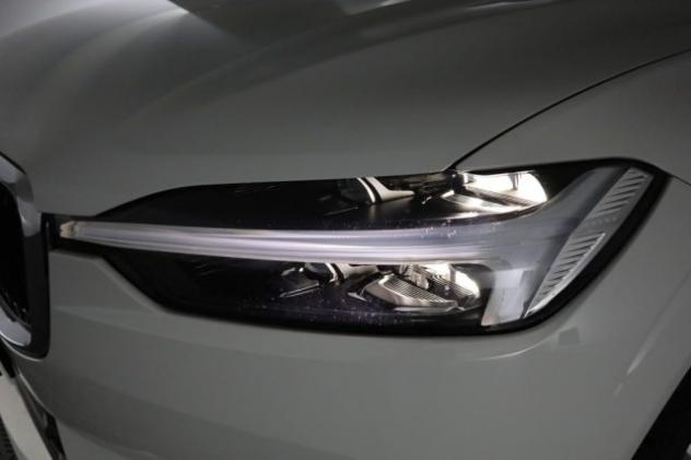 VOLVO XC60 XC60 B4 (d) automatico Momentum Pro rif. 23956485 - Foto 9