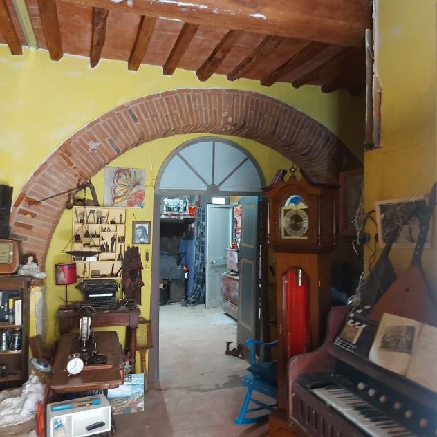 negozio in vendita a Livorno