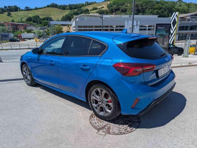 FORD Focus 1.0 EcoBoost Hybrid 125 CV 5p. ST-Line rif. 23723034 - Foto 4