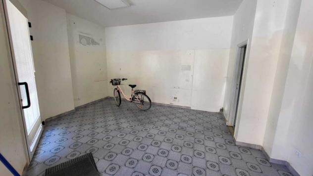 1 Vetrina in affitto a Senigallia