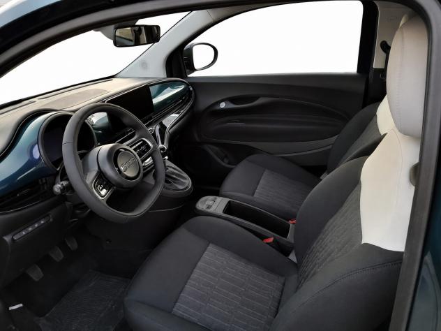 Fiat 500 Berlina Hybrid Icon - Foto 5