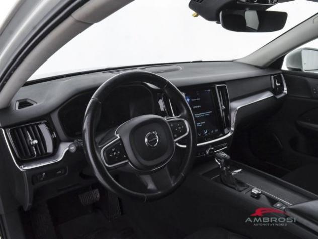 VOLVO V60 D4 Geartronic Business Plus - PER OPERATORI DEL SE rif. 23764665 - Foto 8