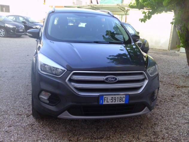 Ford Kuga 1.5 TDCI 120 CV S&S 2WD Titanium
