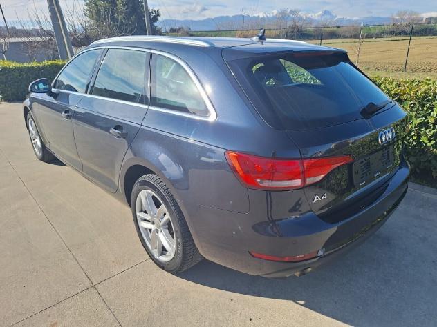 Audi A4 Avant 2.0 150cv Cambio Automatico F1. - Foto 2