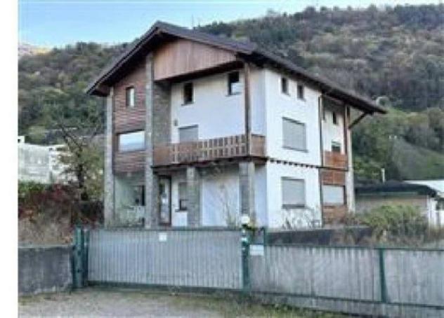 Immobile in asta di 721 m² con più di 5 locali in vendita a Cosio Valtellino - Foto 2
