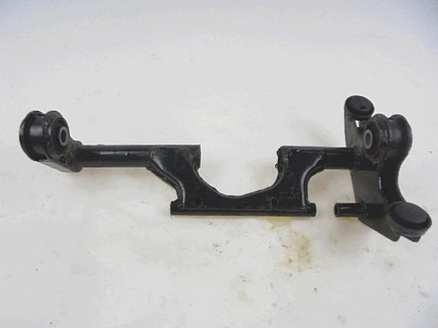 SUPPORTO MOTORE KYMCO DINK 200I 2006 - 2017 50350 CRANKCASE BRACKET CON DIFETTO - Foto 3