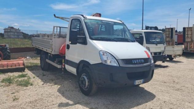 IVECO DAILY 65C17 CON RIB. TRILATERALE E GRU FASSI rif. 23818950 - Foto 2