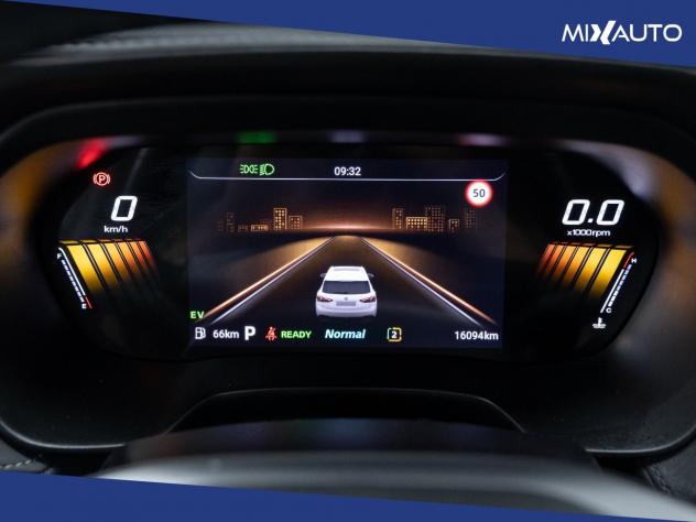 MG ZS 1.5 Hybrid+ Luxury 197CV Auto - Foto 14