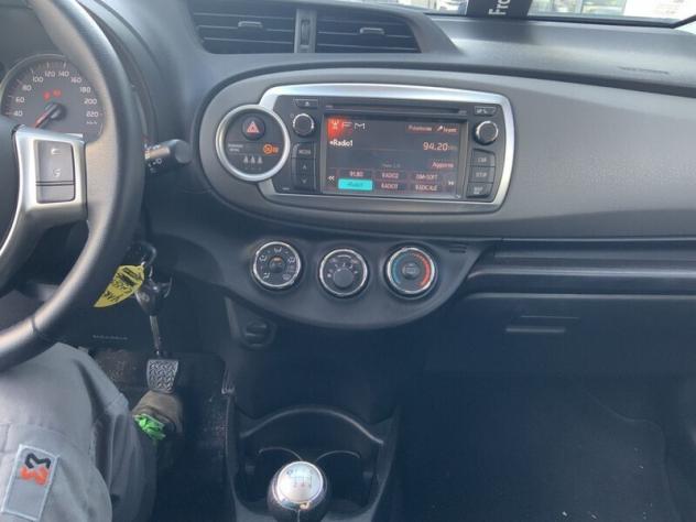 Toyota Yaris 1.4 D-4D 5 porte Active - Foto 4