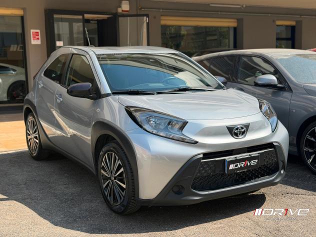 TOYOTA Aygo X Aygo X 1.0 VVT-i 72 CV 5 porte Active S-CVT - Foto 2