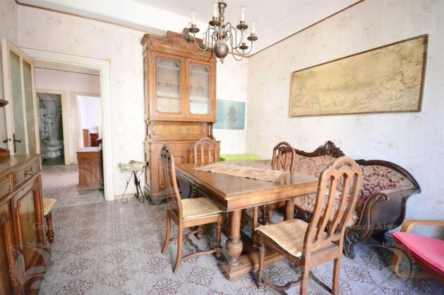 Alassio, grande appartamento in centro in palazzo ristrutturato - Foto 10