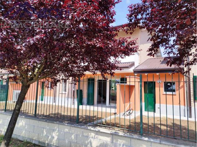 600 - BELLISSIMA VILLA CON GIARDINO! VENDUTA! - Foto 9