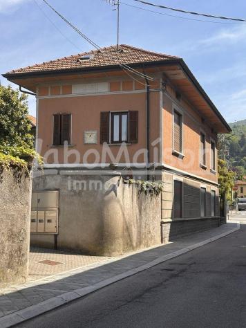 COCQUIO-TREVISAGO villa singola con ampio giardino - Foto 2