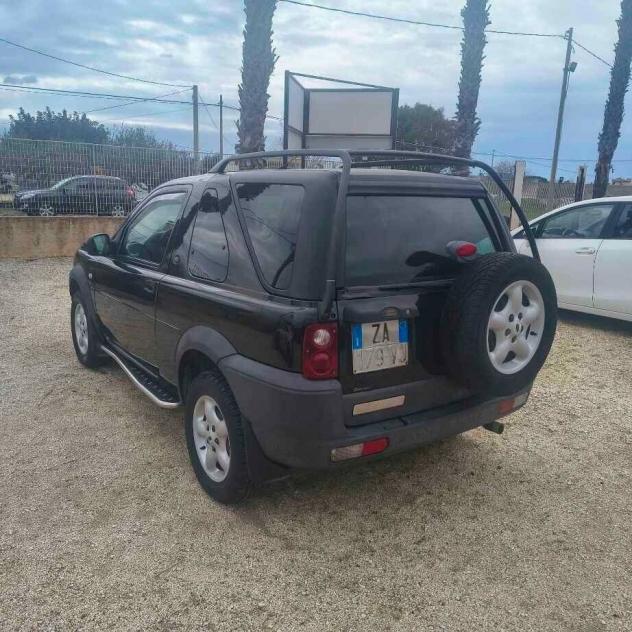 Land Rover Freelander 2.0 Td4 16V cat 3p Cambio Auto - Foto 2
